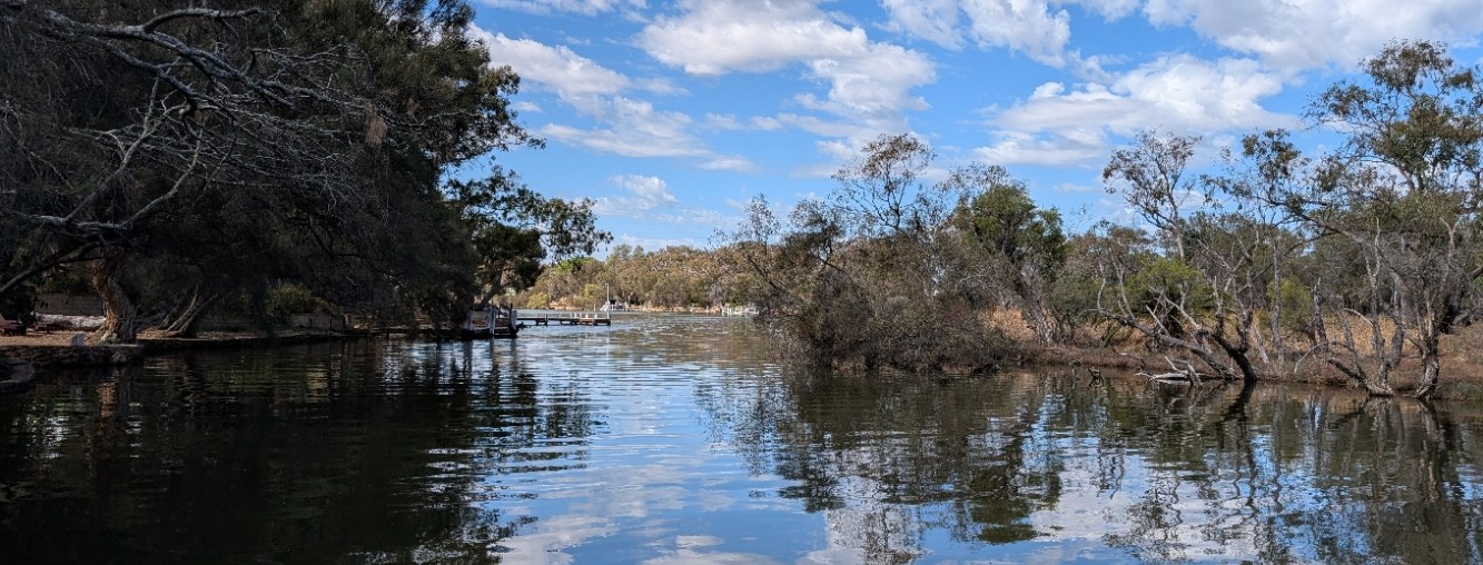 Murray River in North Yunderup